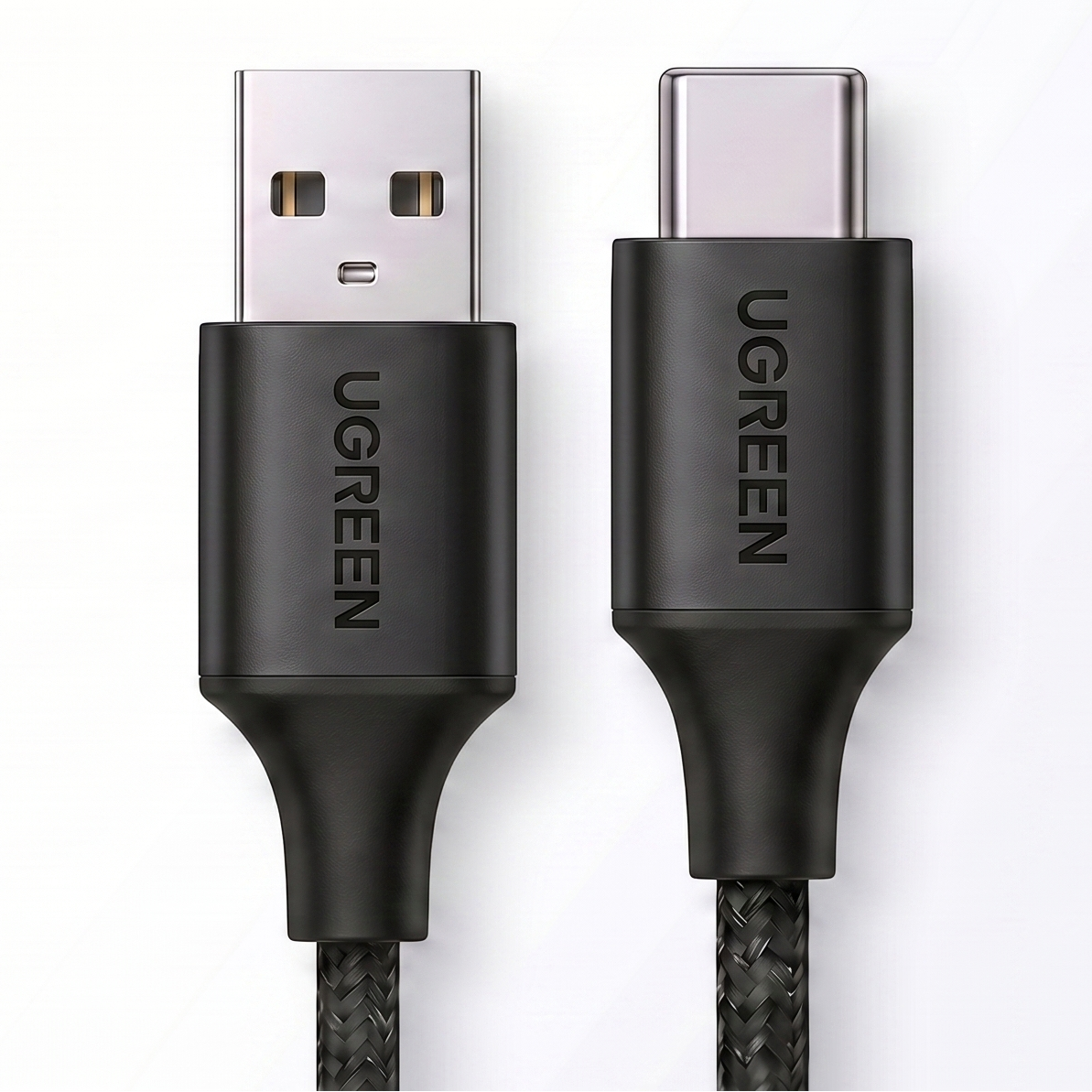Close image of UGREEN USB cable black color.